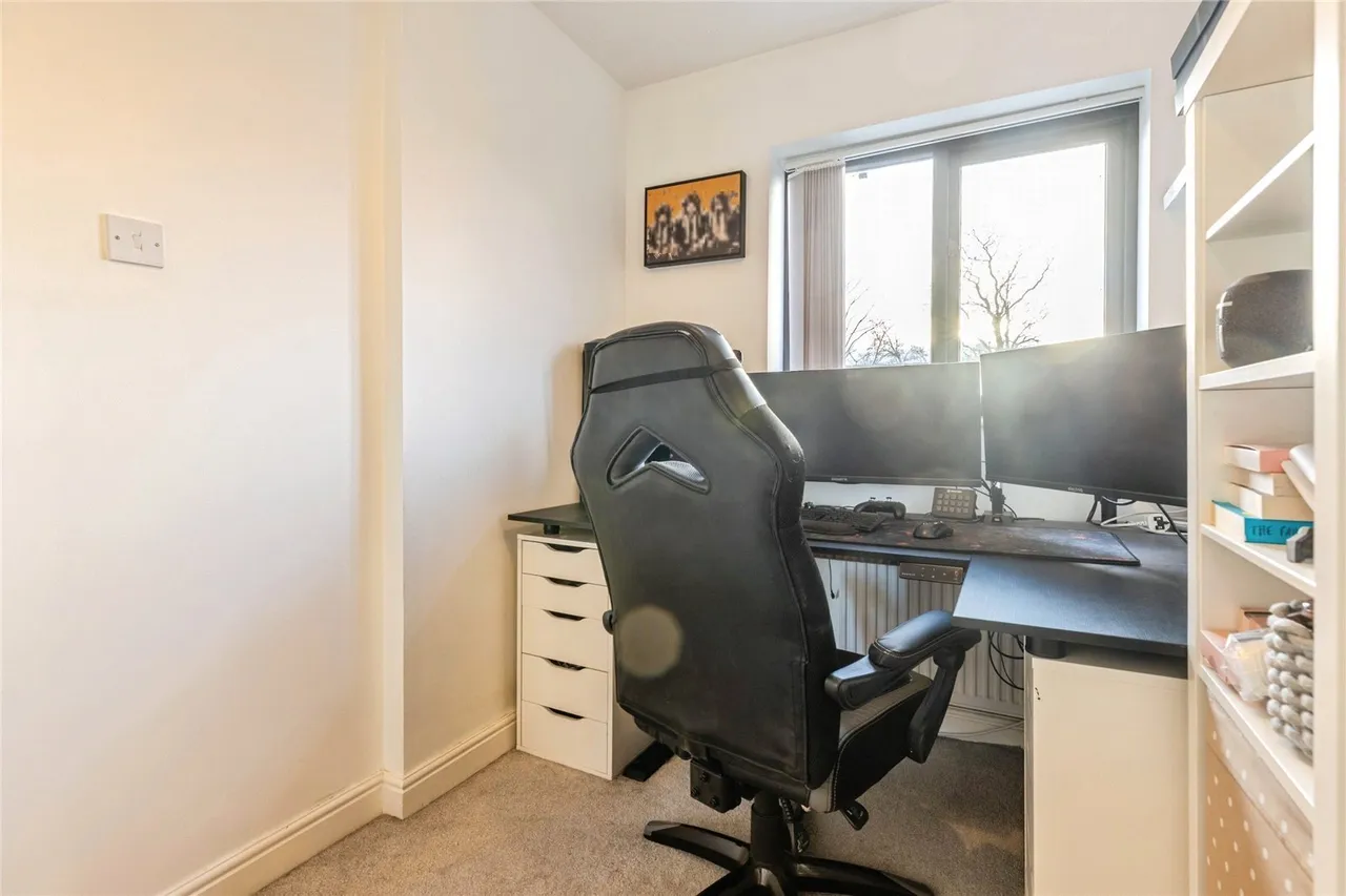 Colthirst Drive, Clitheroe, BB7, photo 13