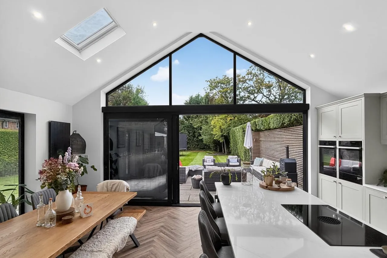 Heyes Lane, Timperley, Cheshire WA15 6DZ, photo 10