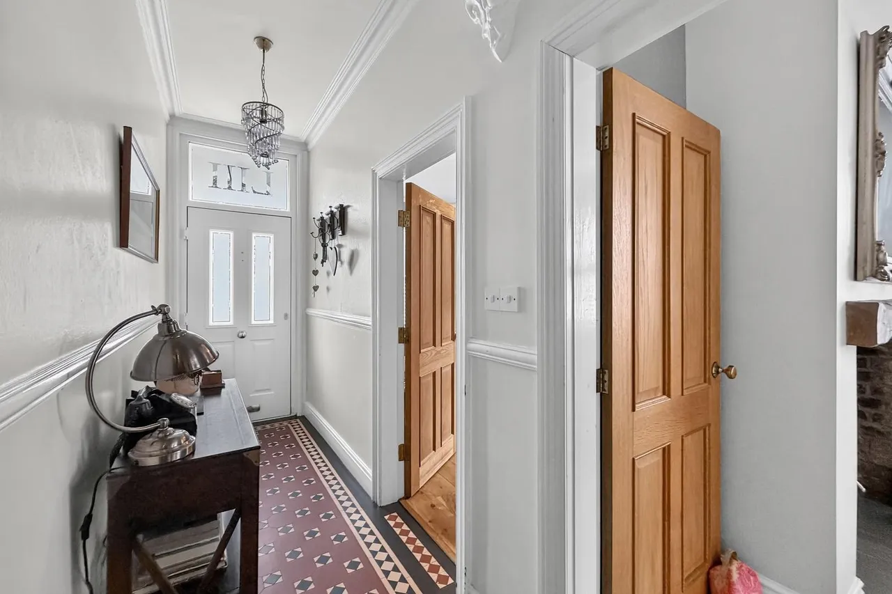 Heyes Lane, Timperley, Cheshire WA15 6DZ, photo 25