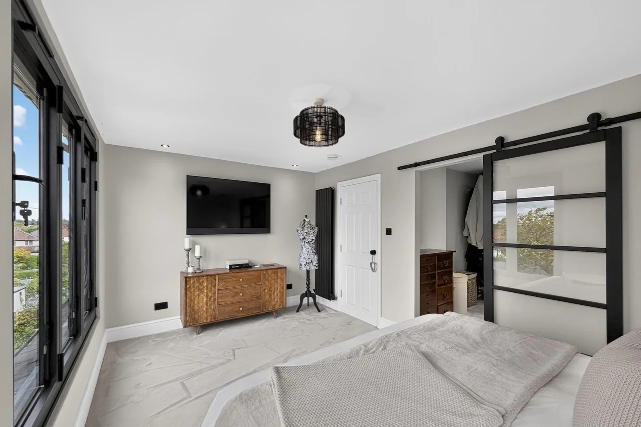 Heyes Lane, Timperley, Cheshire WA15 6DZ, photo 39