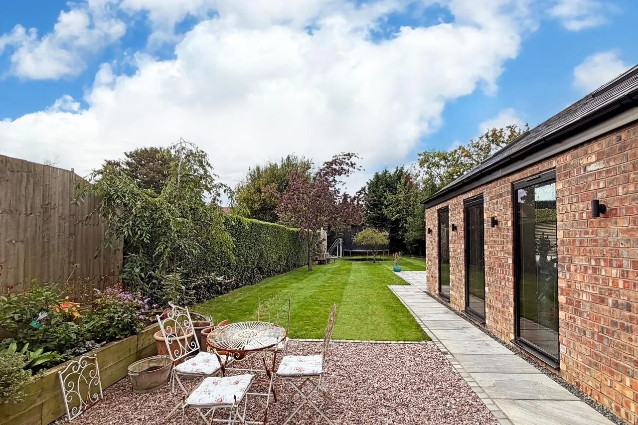 Heyes Lane, Timperley, Cheshire WA15 6DZ, photo 50