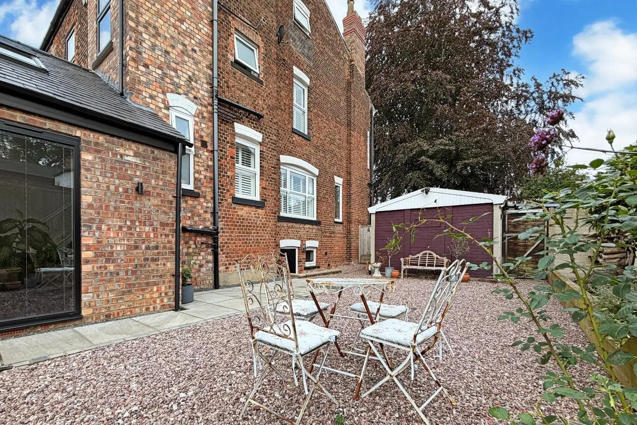 Heyes Lane, Timperley, Cheshire WA15 6DZ, photo 48