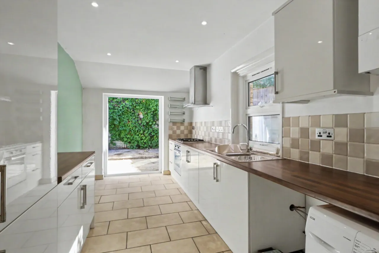 Salterns Road, Ashley Cross, BH14, photo 6