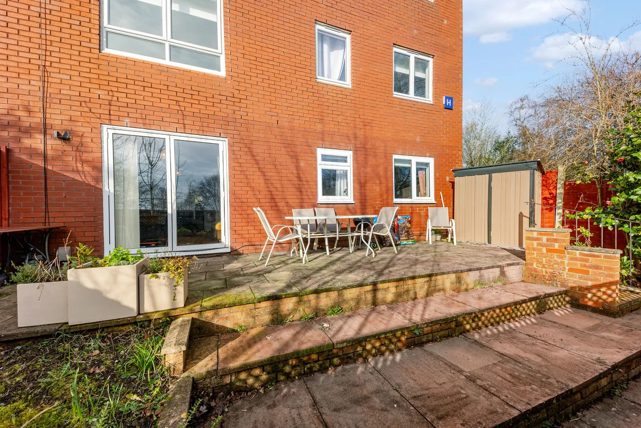 Flat 1, Block H Norton Hill, Runcorn, Windmill Hill, WA7 6QF, photo 16