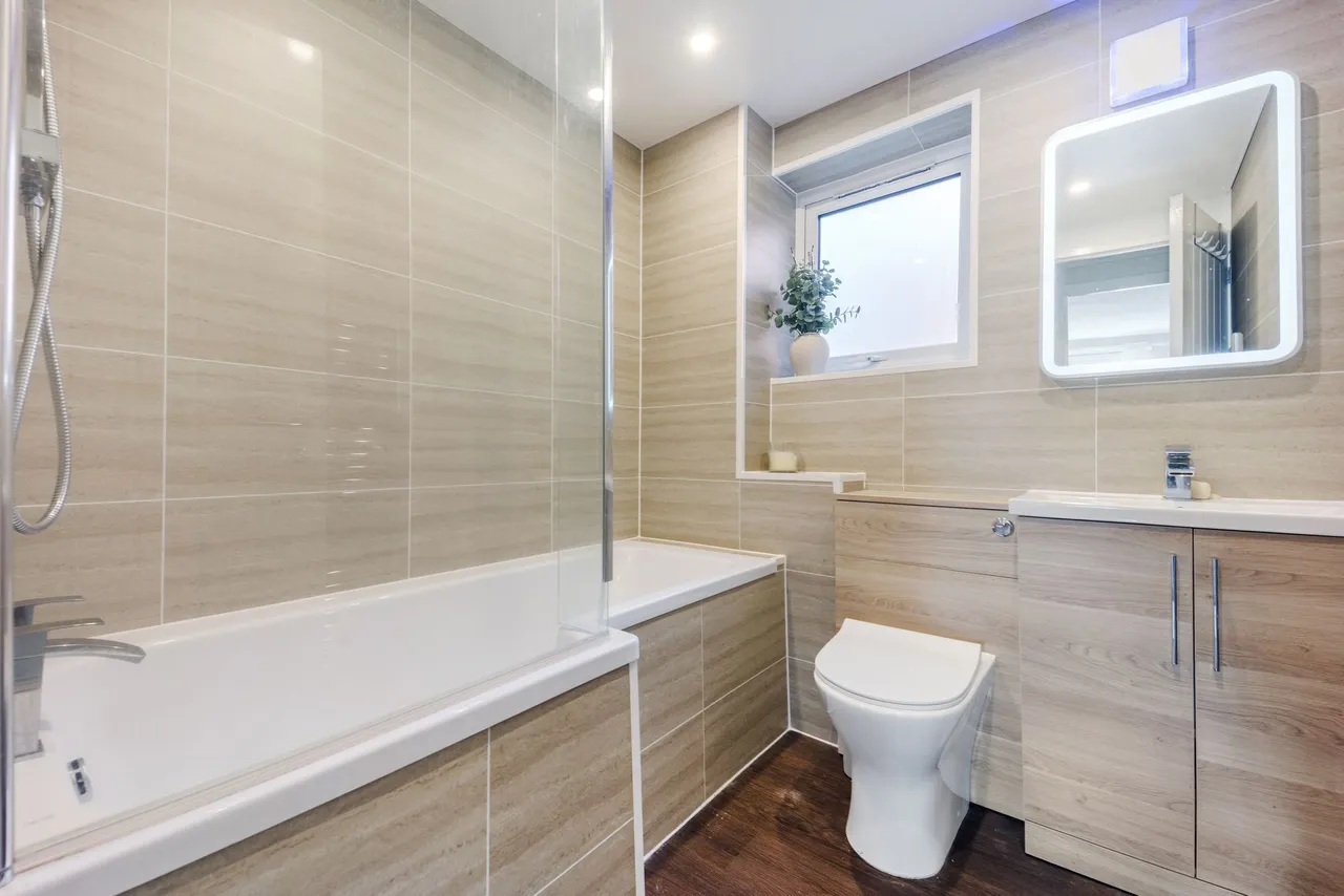Flat 1, Block H Norton Hill, Runcorn, Windmill Hill, WA7 6QF, photo 12