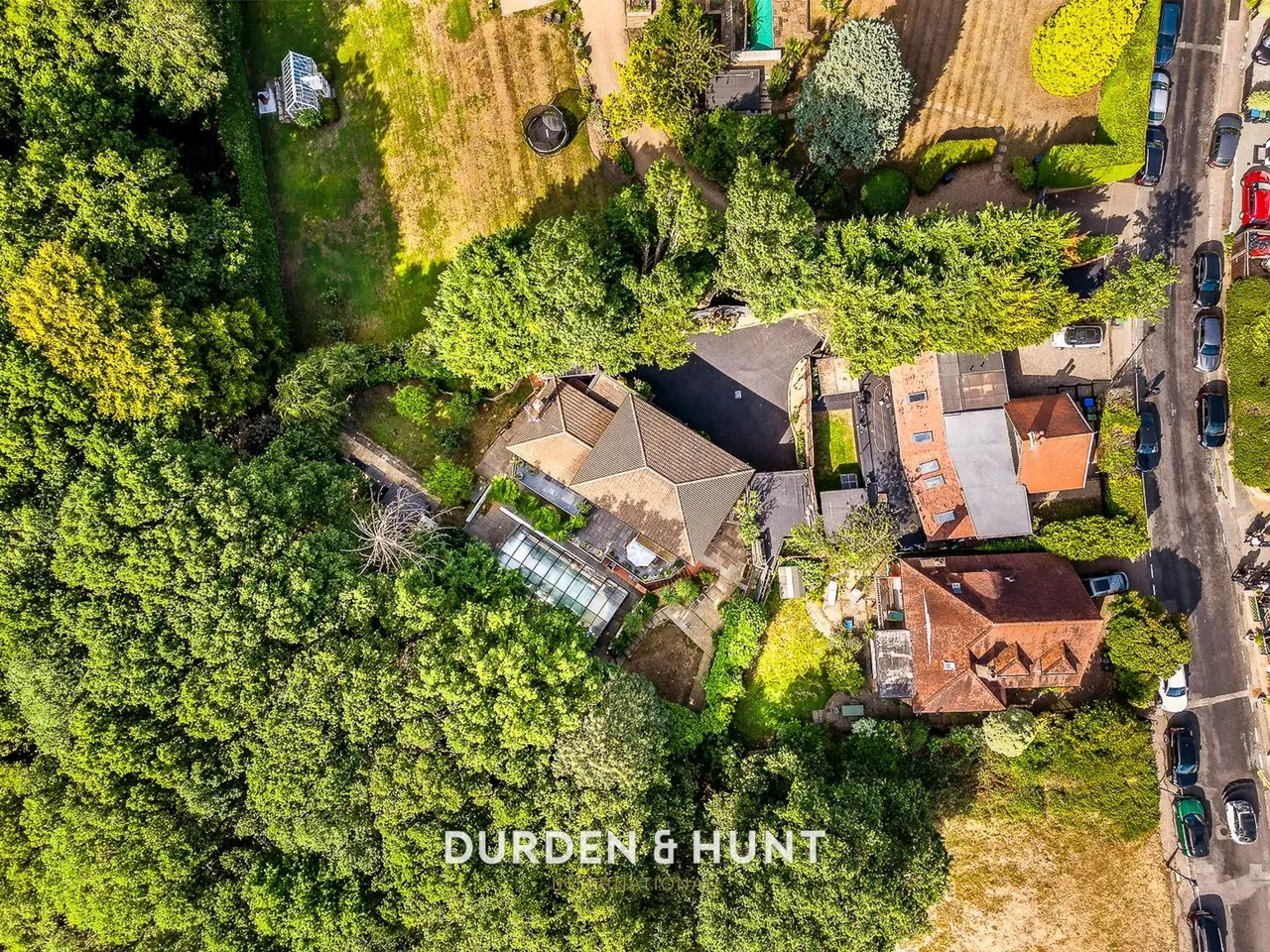 Baldwins Hill, Loughton, IG10, photo 38