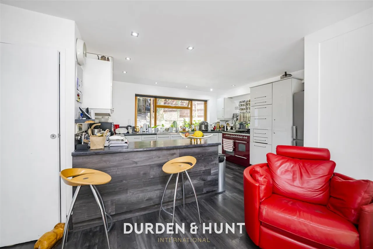 Baldwins Hill, Loughton, IG10, photo 10