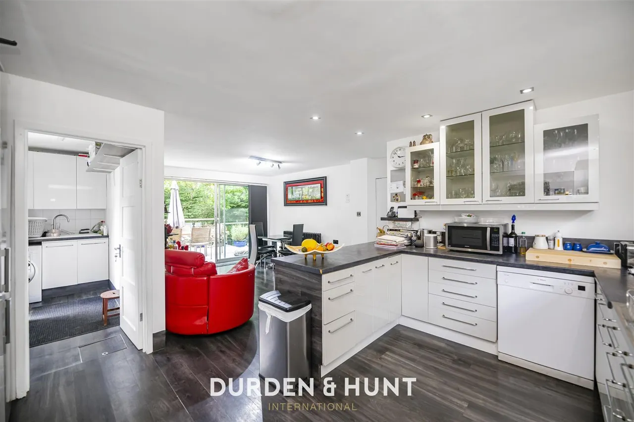 Baldwins Hill, Loughton, IG10, photo 12