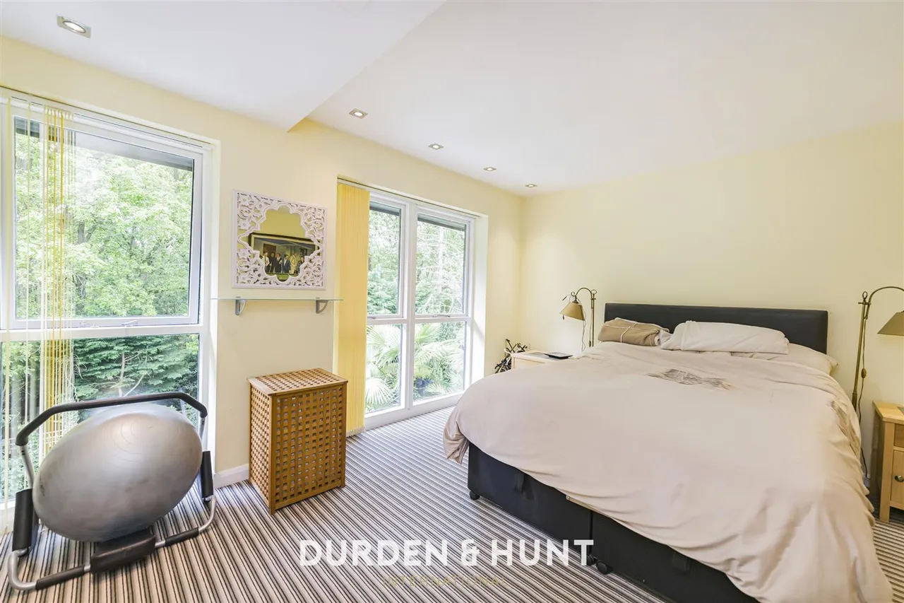 Baldwins Hill, Loughton, IG10, photo 29