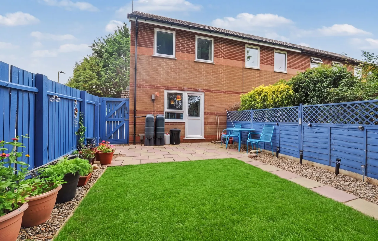 Pear Tree Gardens, Market Harborough, LE16, photo 12