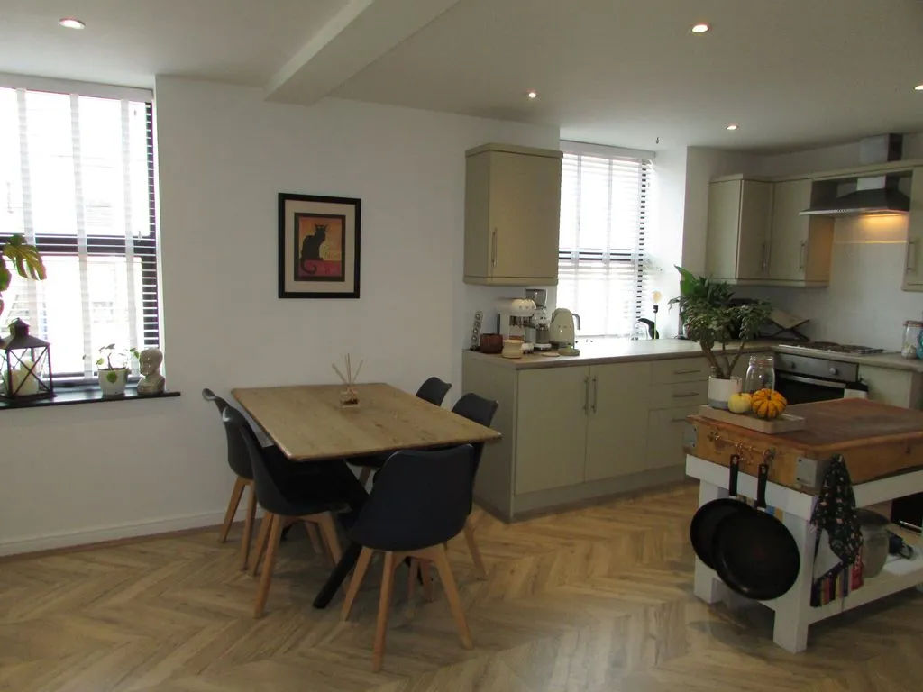 Market Street Whitworth, Rochdale OL12 8RW, photo 6