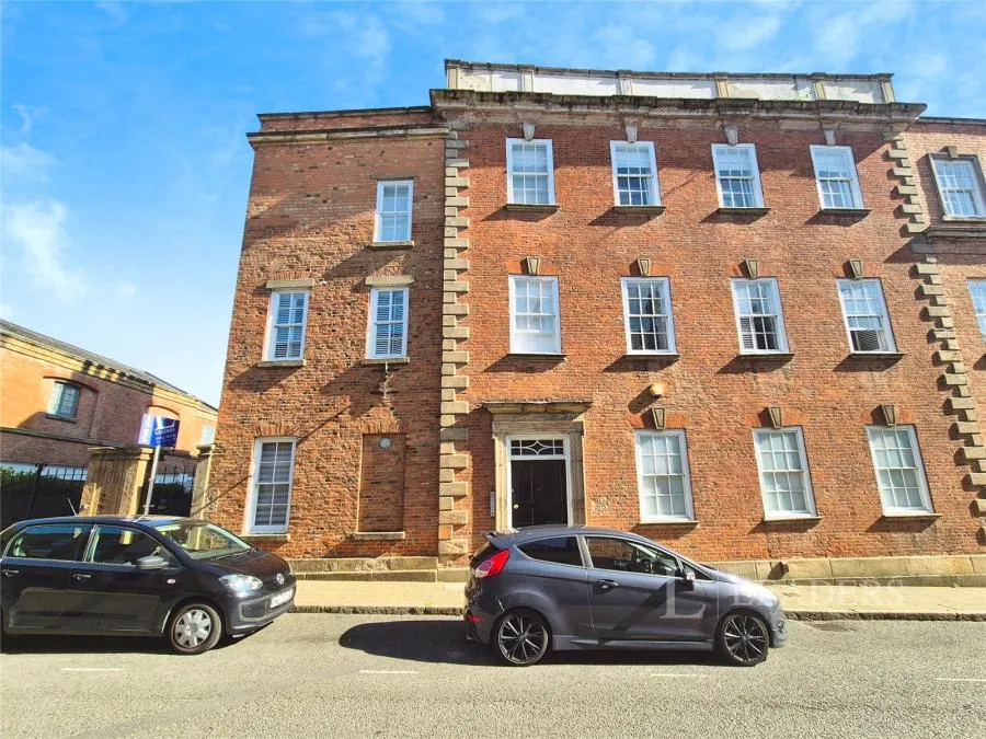2 bed flat for sale, St Marys Gate, Derby, DE1