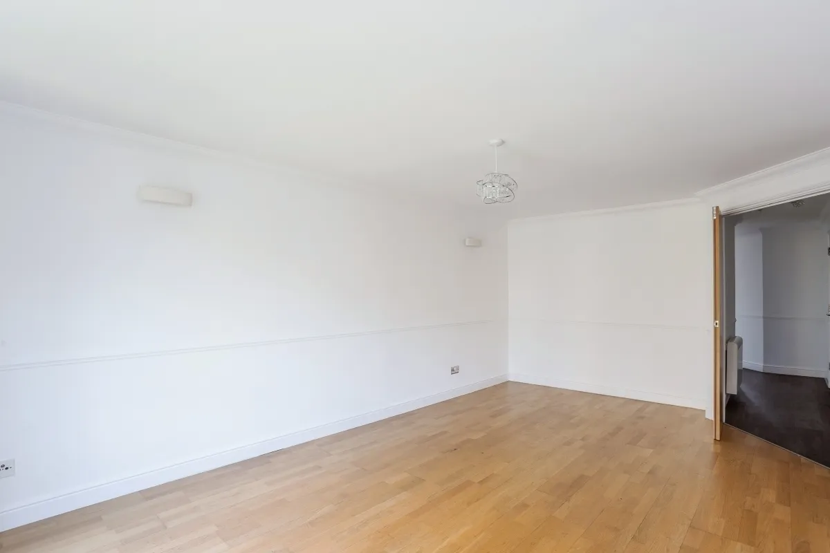Stretton Mansions, Greenwich, SE8, photo 7