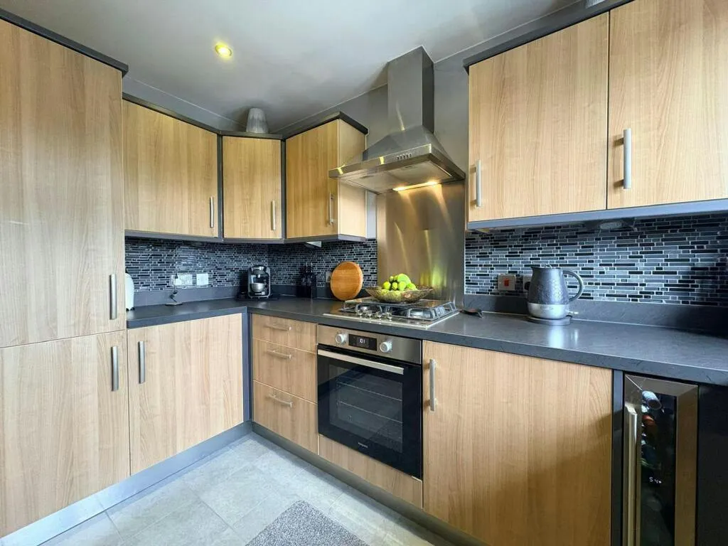 Whitmore Way, Horley, RH6, photo 10