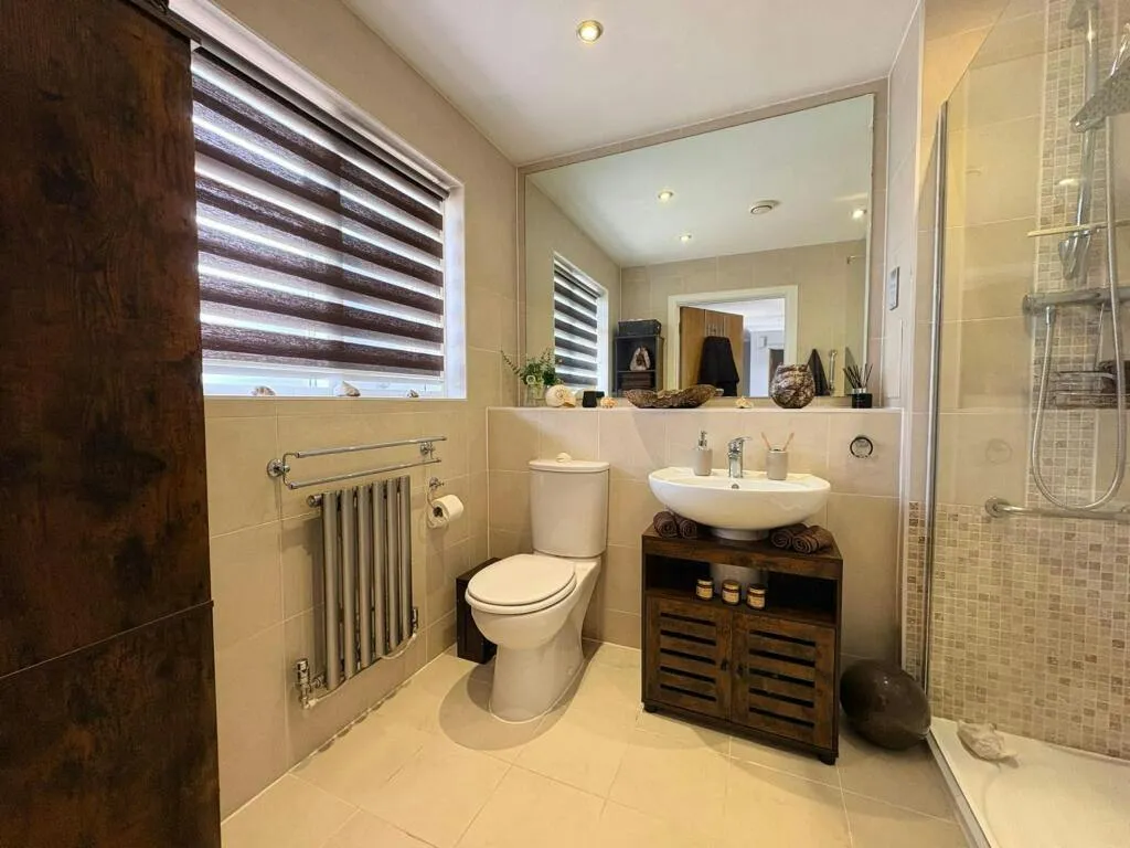 Whitmore Way, Horley, RH6, photo 9