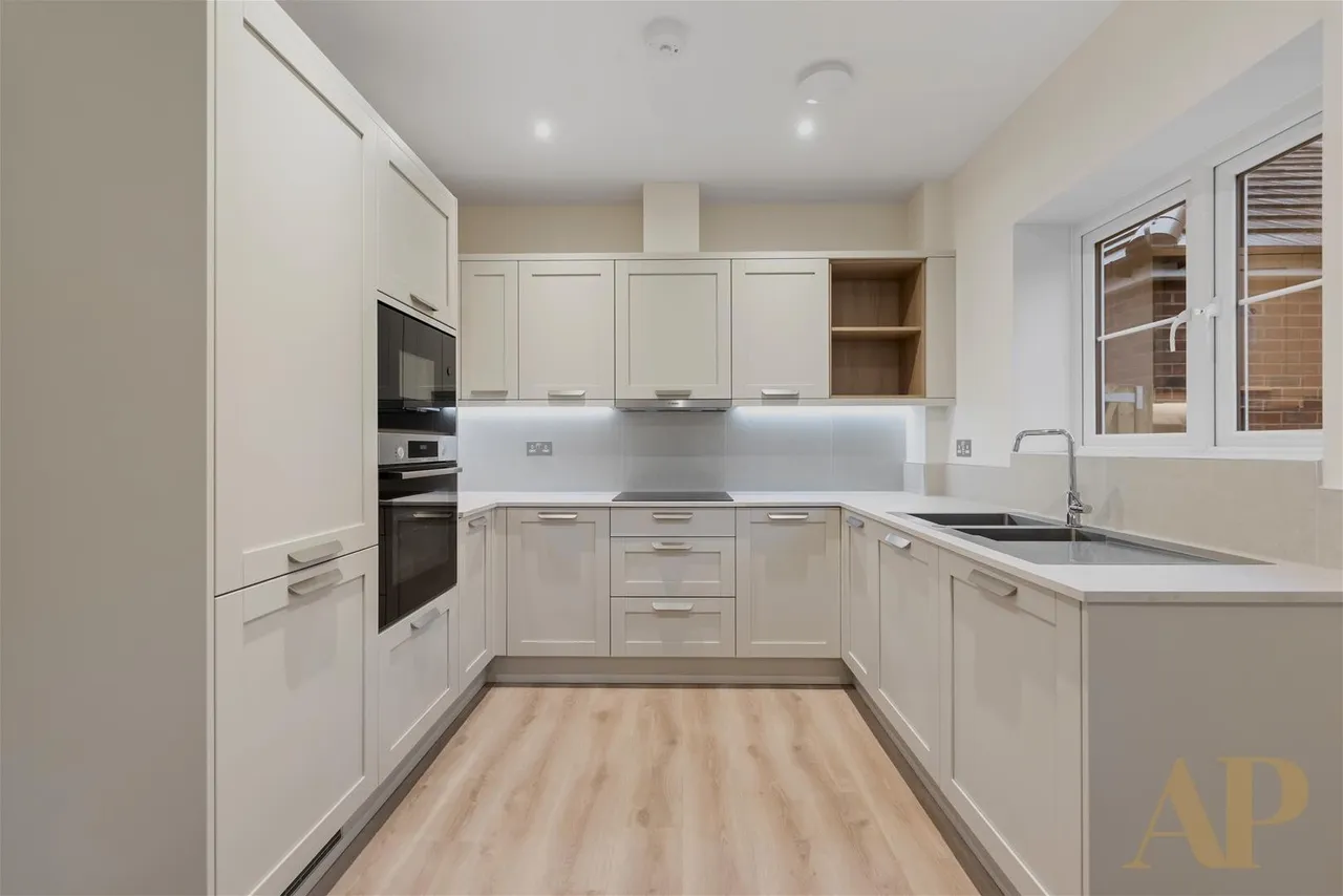 Oakdale Road, Maidenhead SL6 2FJ, photo 5