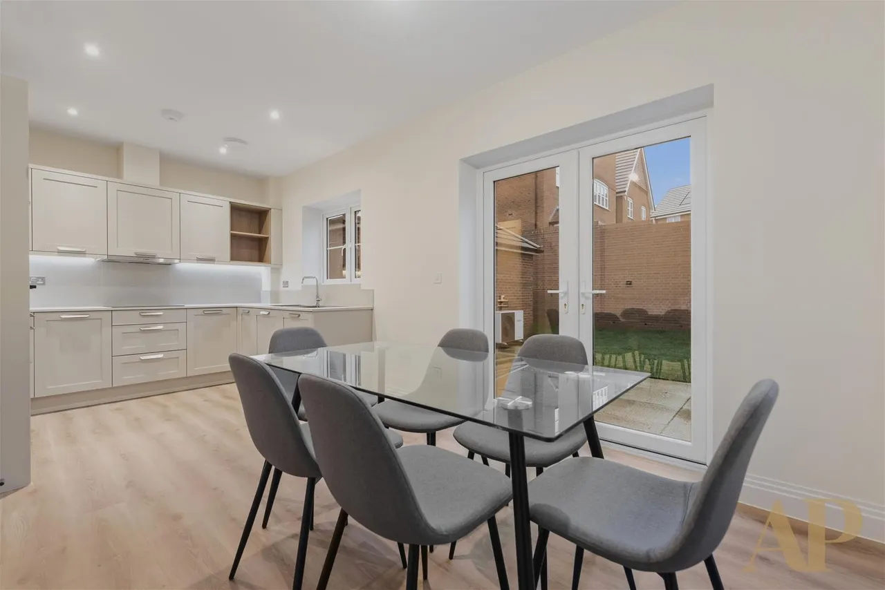 Oakdale Road, Maidenhead SL6 2FJ, photo 6