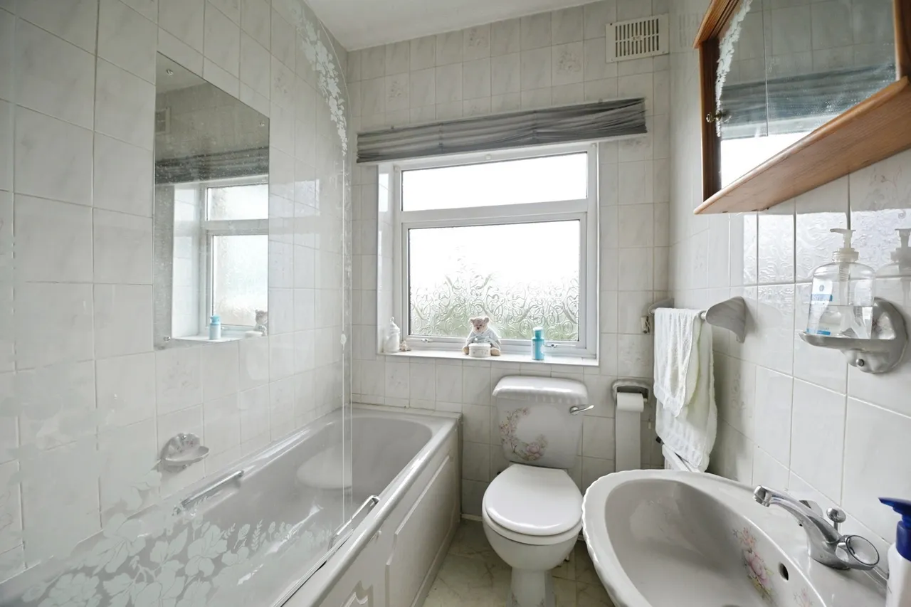 David Drive, Harold Wood, Romford, Essex, RM3, photo 12