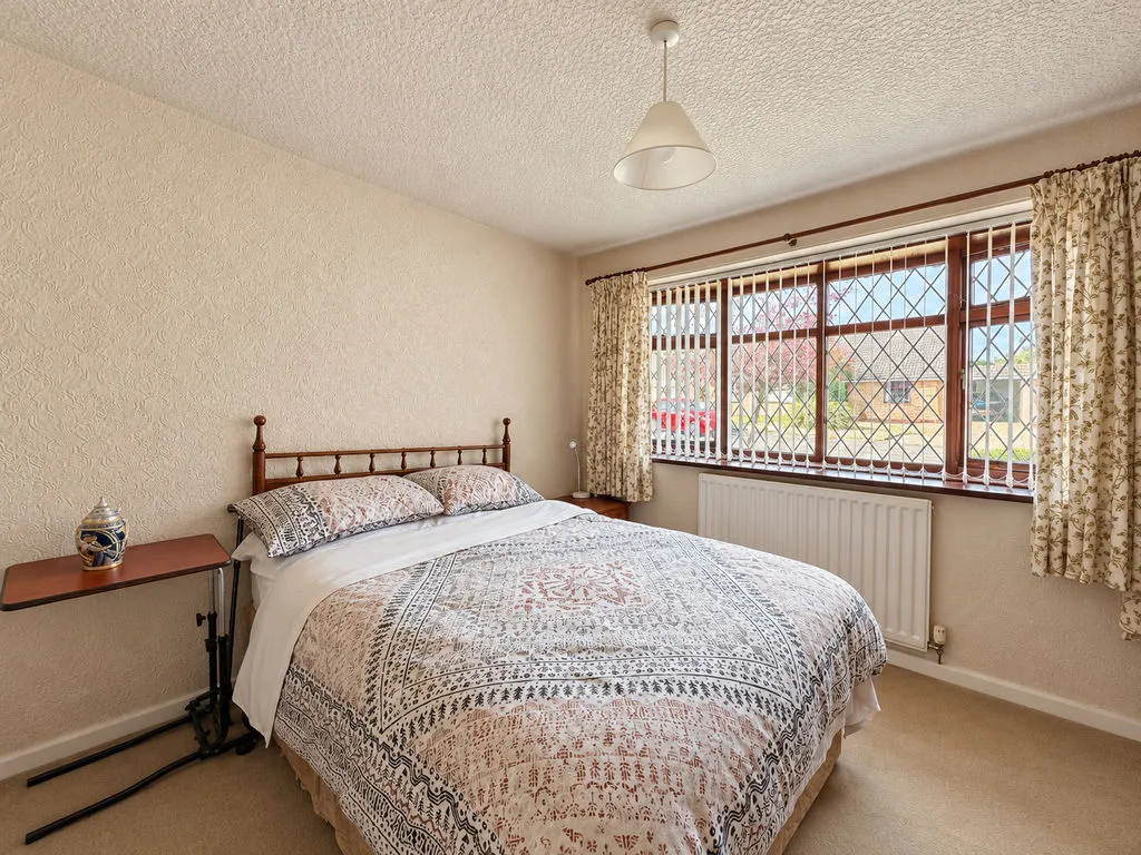 Berwyn Grove, Cheslyn Hay, WS6, photo 9