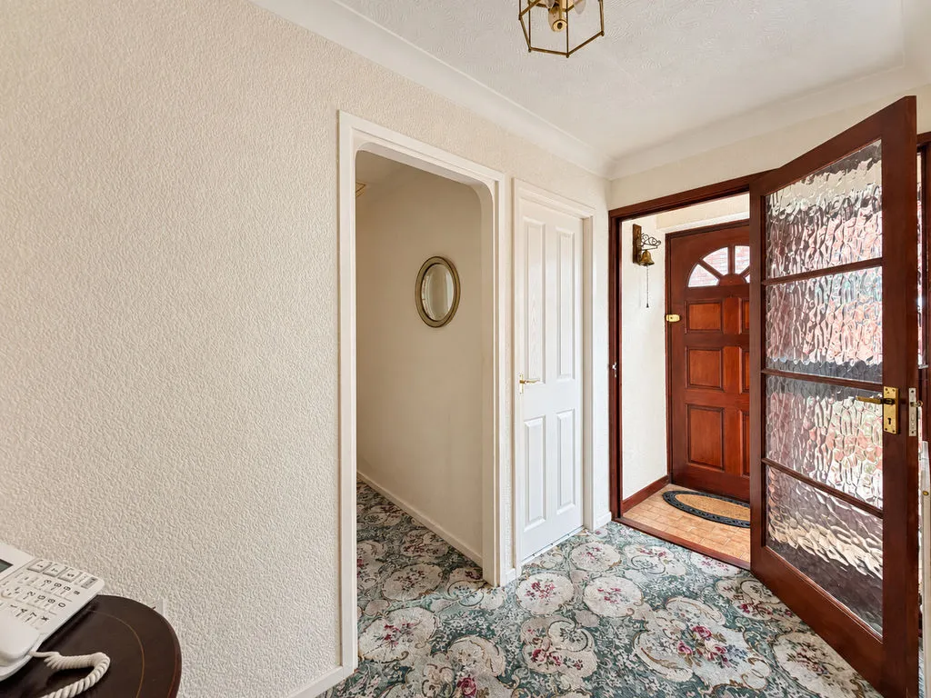 Berwyn Grove, Cheslyn Hay, WS6, photo 5