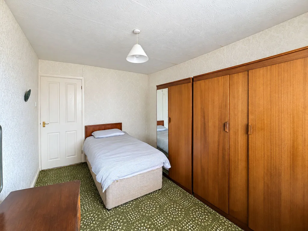 Berwyn Grove, Cheslyn Hay, WS6, photo 6