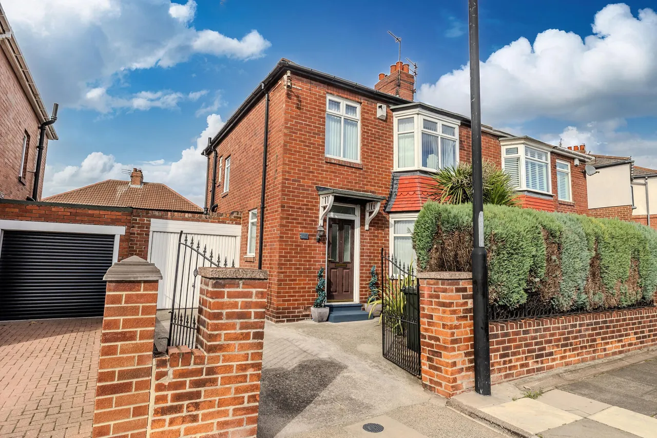 3 bed house for sale, Shields Road, Walkerville