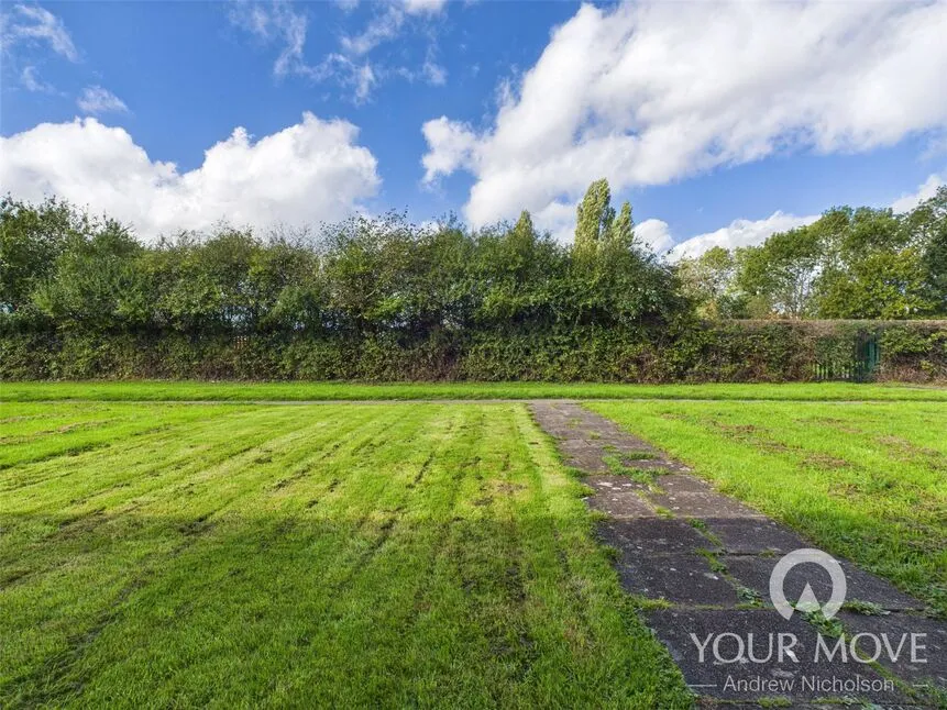 Firwood Walk, Crewe, CW2, photo 3