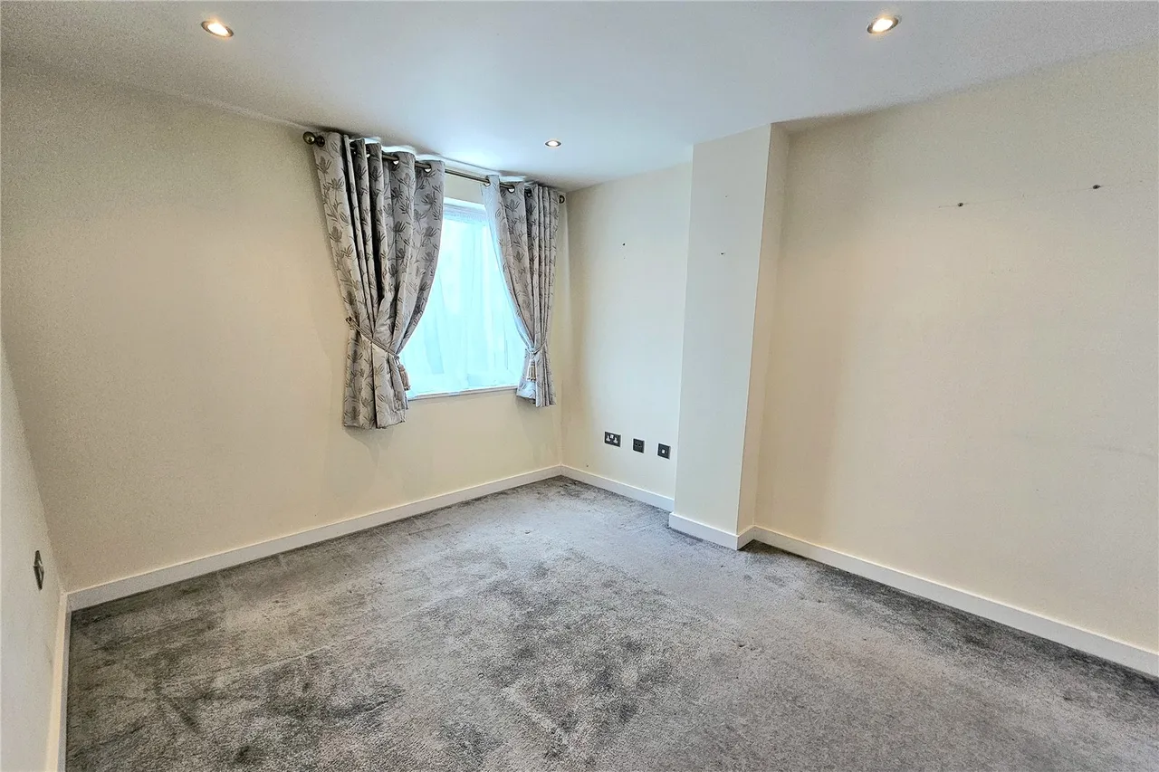 Southern Road, Camberley, Surrey, GU15 3GG, photo 9