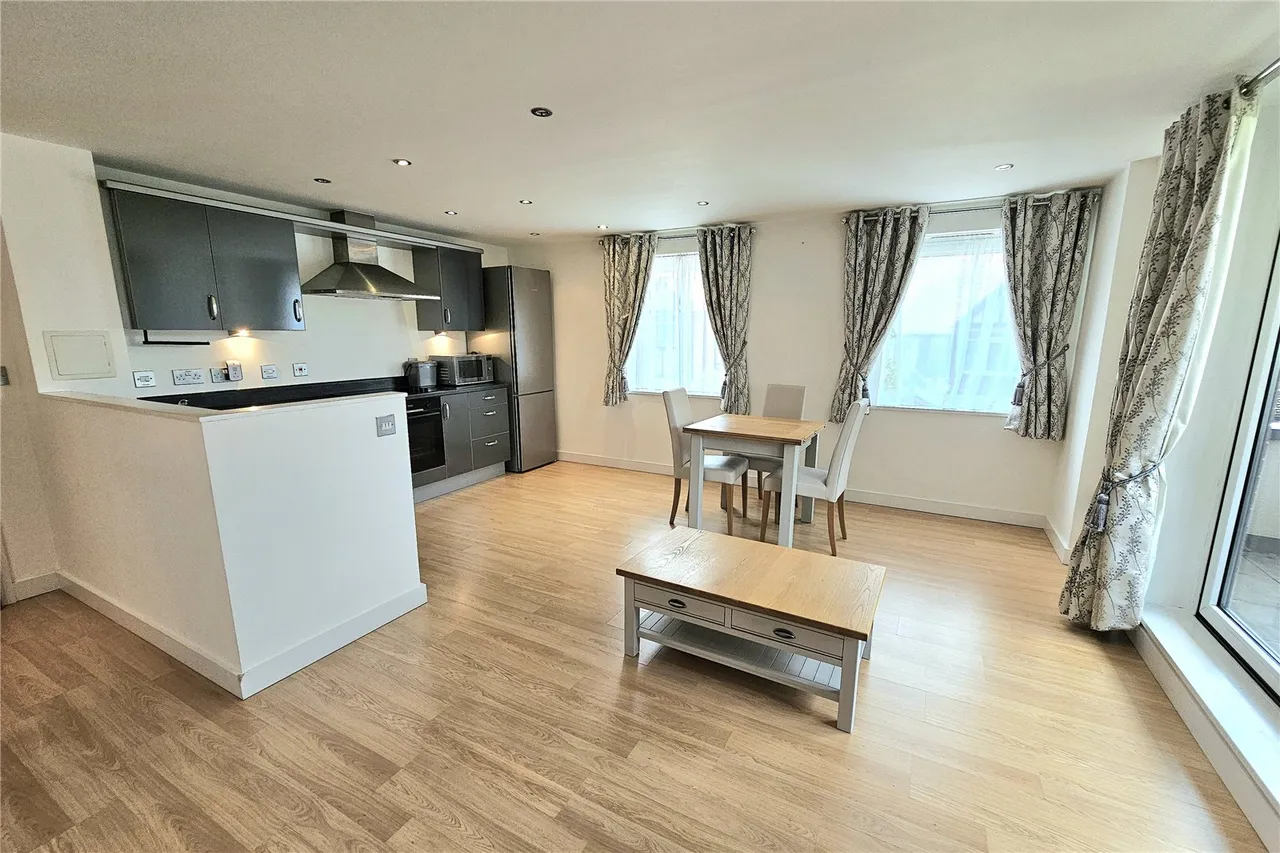 Southern Road, Camberley, Surrey, GU15 3GG, photo 4
