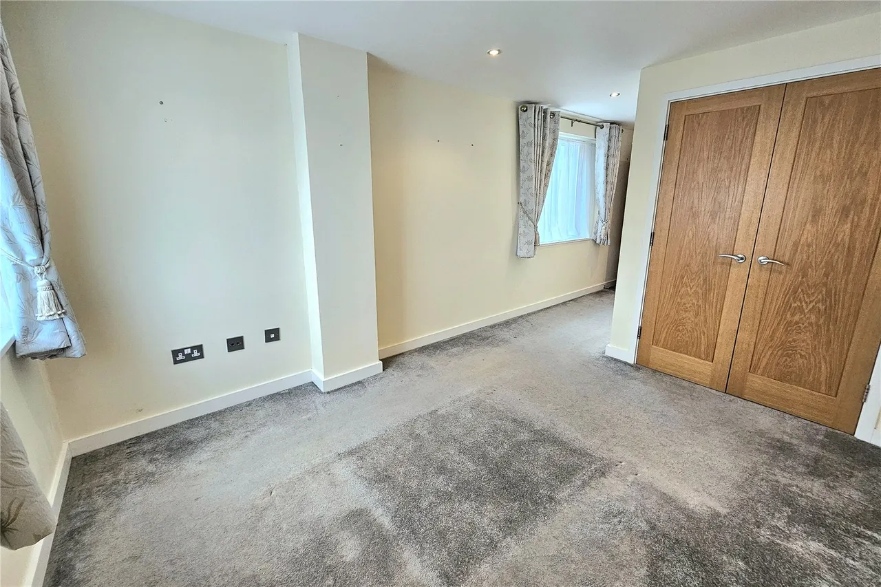 Southern Road, Camberley, Surrey, GU15 3GG, photo 10