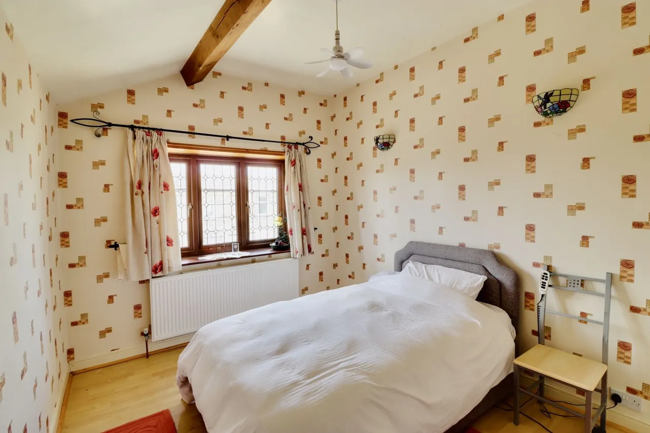 North Parade, Allerton, BD15, photo 15