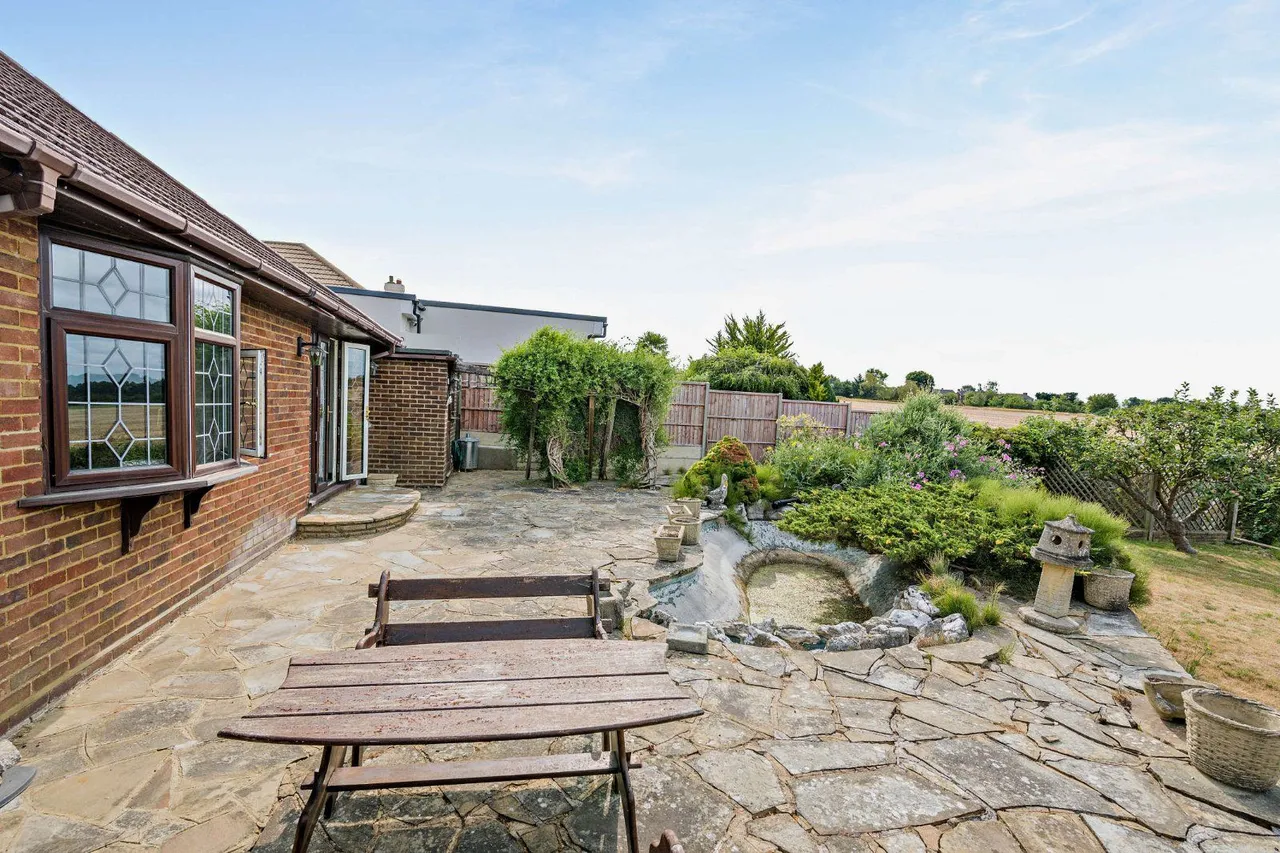 Moorhurst Avenue, Goffs Oak, EN7, photo 14