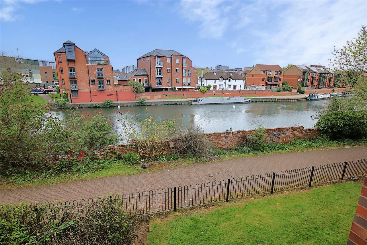 Henry Bird Court, Northampton, photo 2