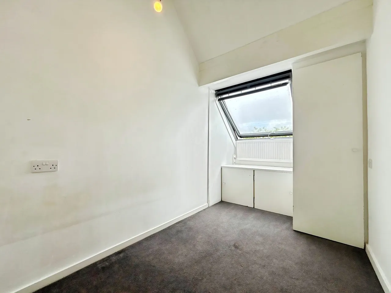 Rent Includes Gas Water PETERBOROUGH, PE2, photo 6