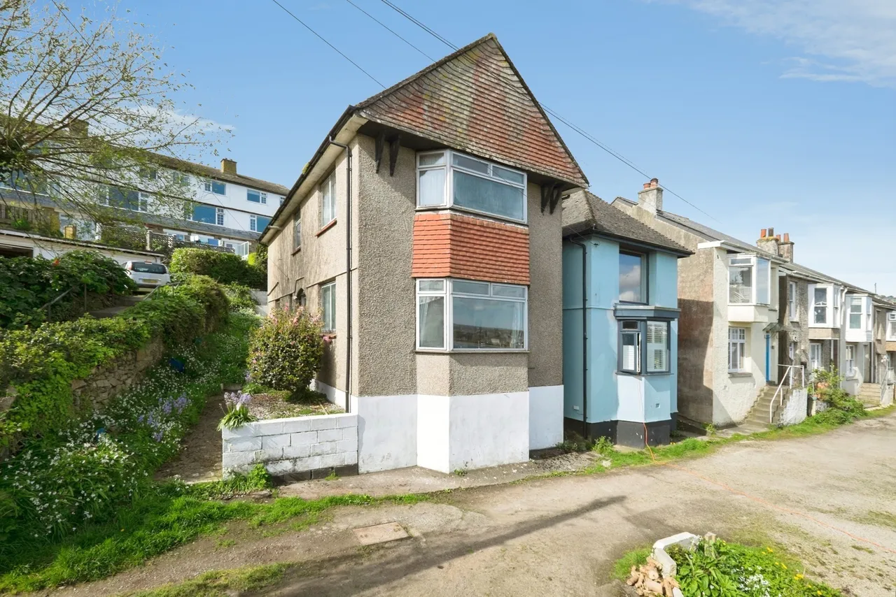 3 bed house for sale, Newlyn, Penzance, TR18