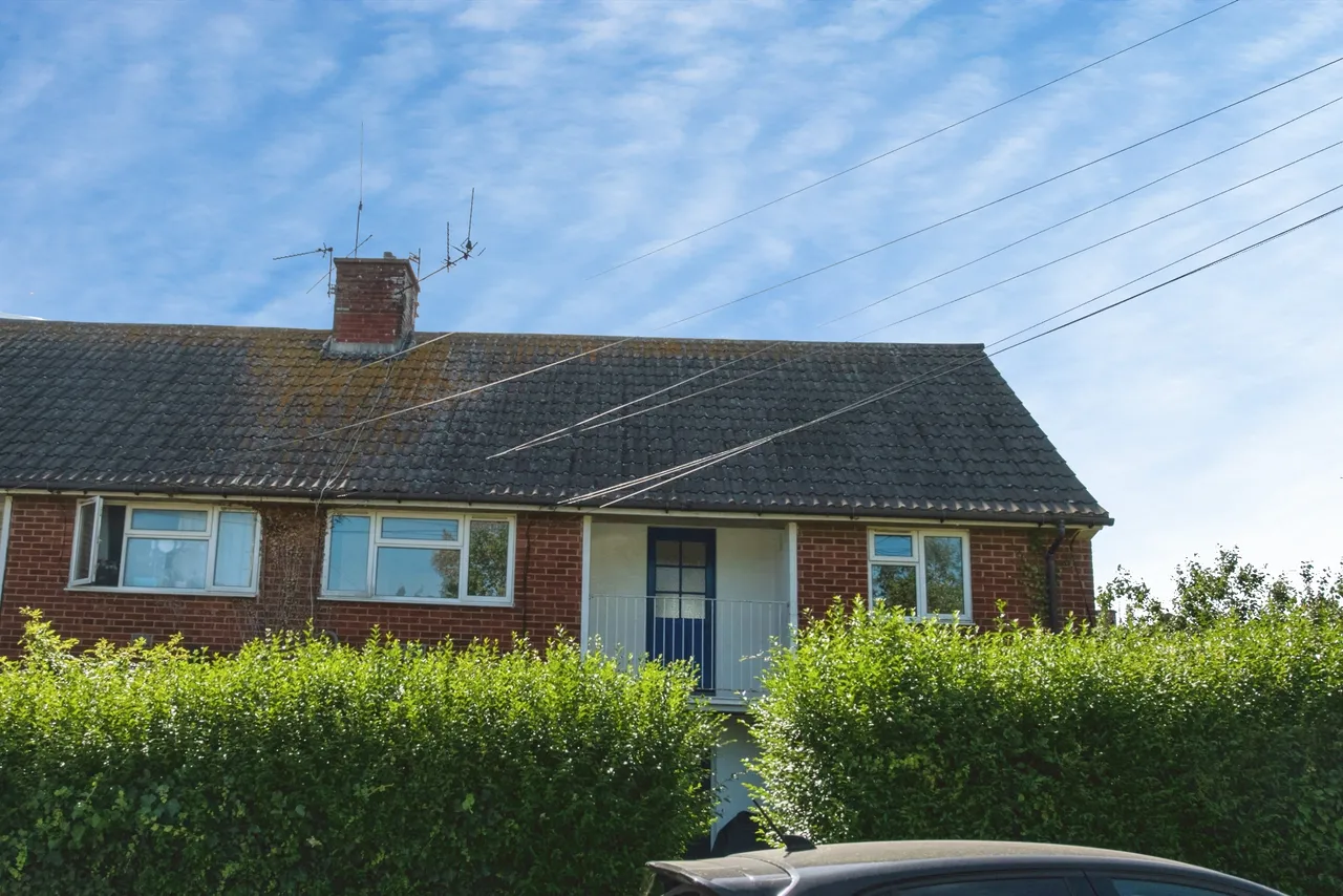 2 bed flat for sale, Mountain Close, Exmouth, EX8