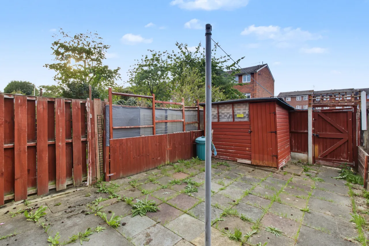 Sevenoaks Close, Romford, RM3, photo 13