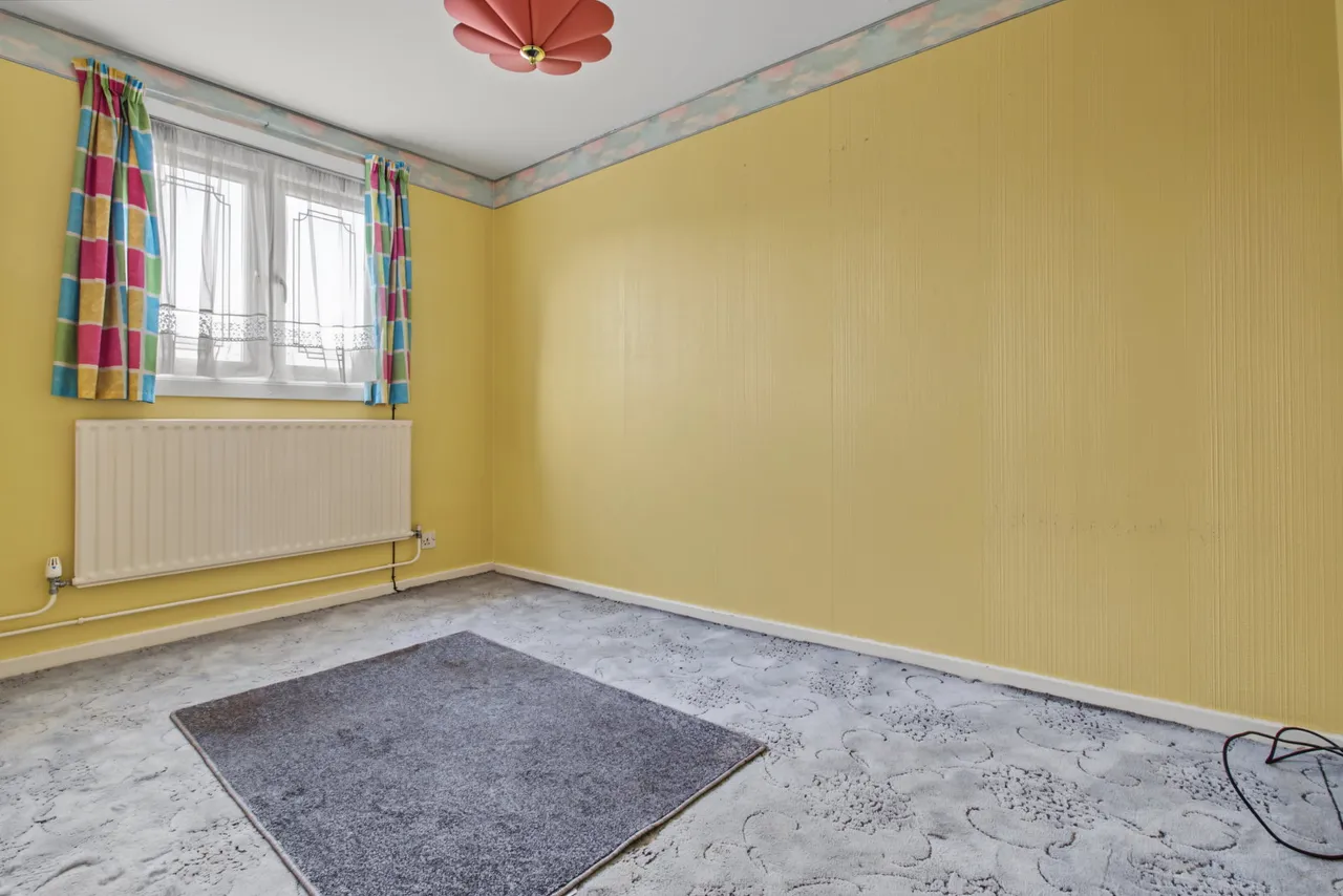 Sevenoaks Close, Romford, RM3, photo 10