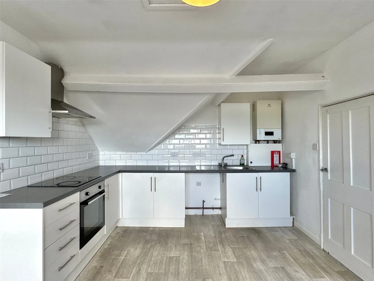Temple Street, Llandrindod Wells, LD1, photo 8