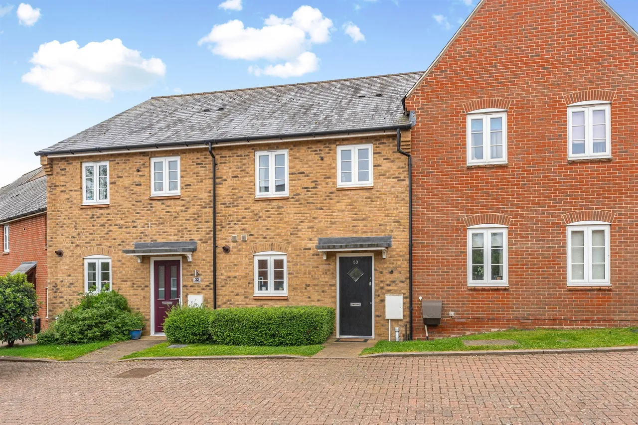 3 bed house for sale — Aldous Drive, Bloxham, Banbury