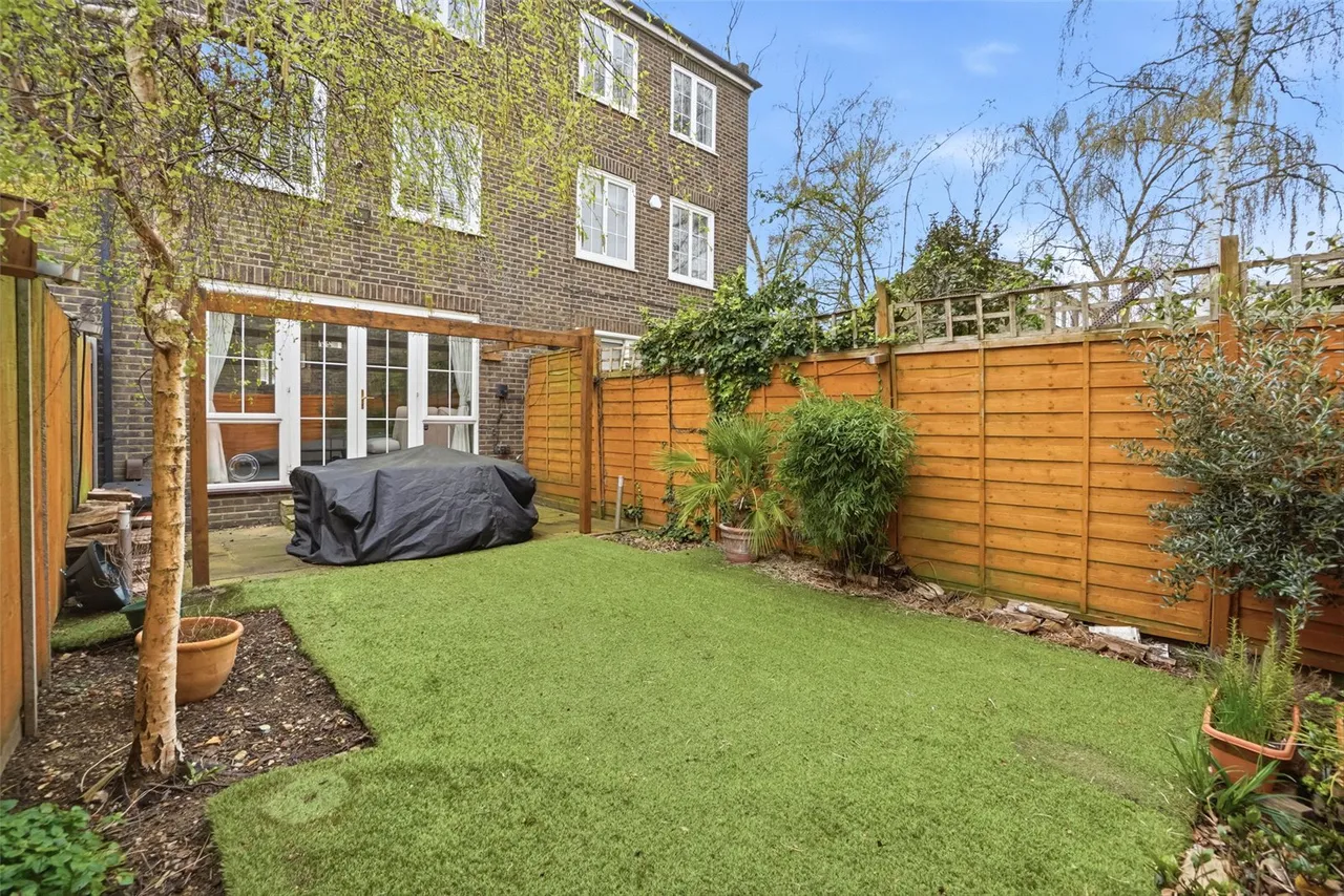 Shaftesbury Way, Twickenham, TW2 5RN, photo 12