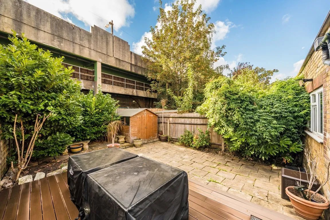 Fairlawn Avenue, W4, photo 12
