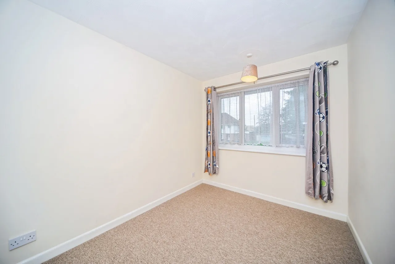 Brook Valley, Maybush, SO16, photo 11
