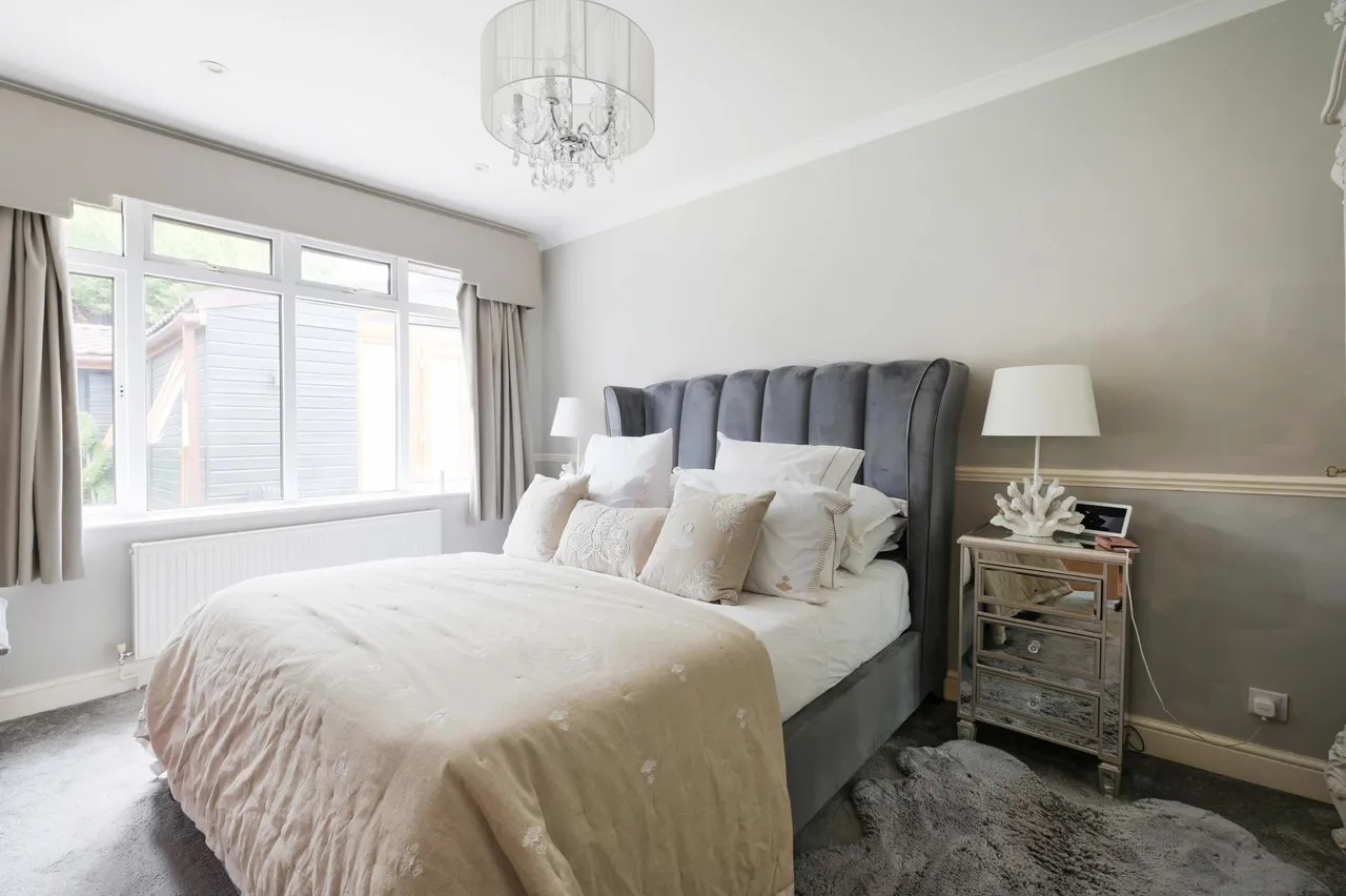 Chessington Road, Ewell, KT19, photo 13