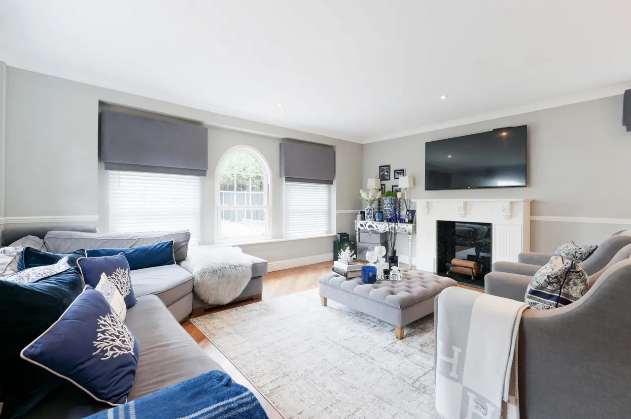 Chessington Road, Ewell, KT19, photo 8
