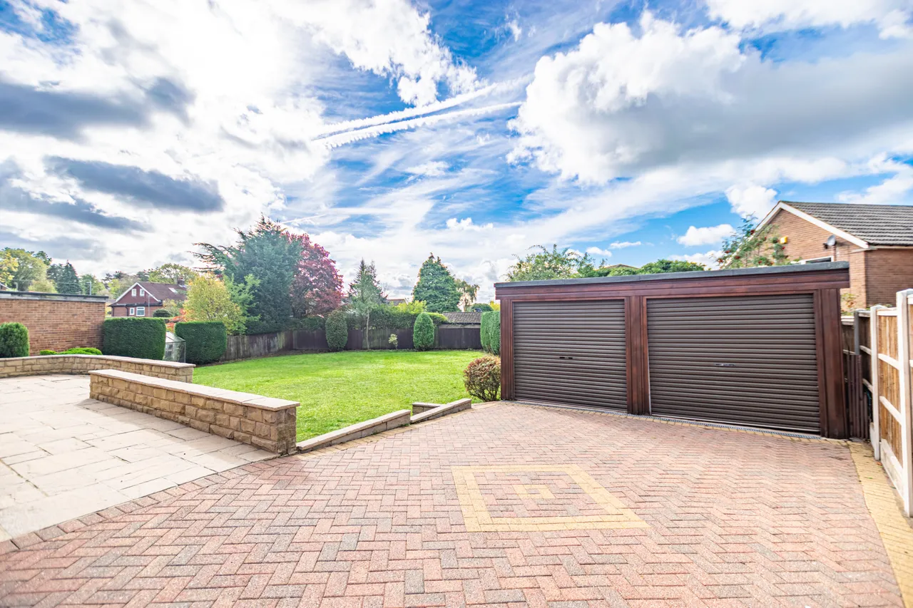 Barnswick View, Cookridge, LS16, photo 21