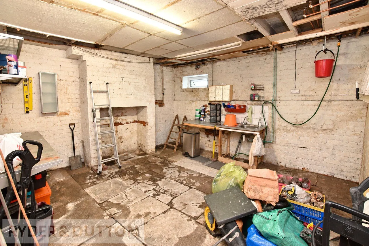 Holborn Street, Brimrod, OL11, photo 16