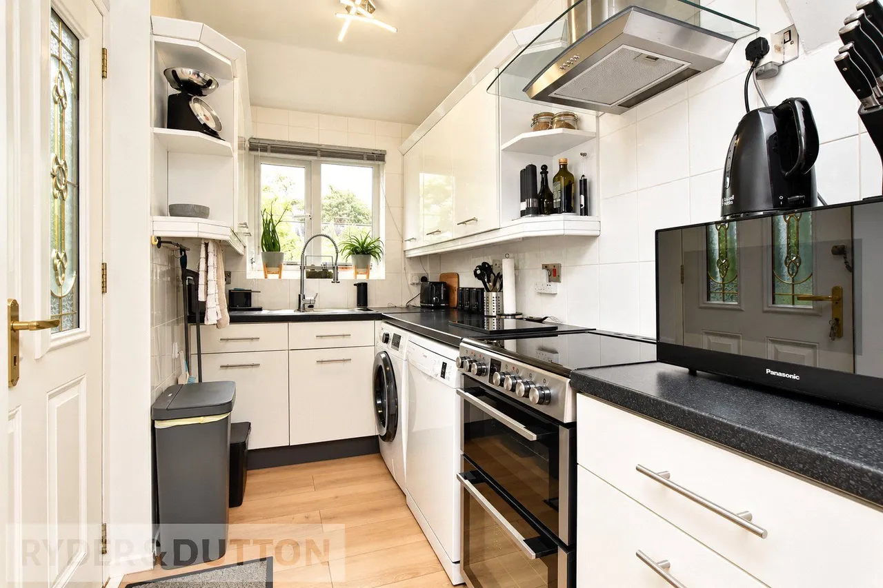 Holborn Street, Brimrod, OL11, photo 6
