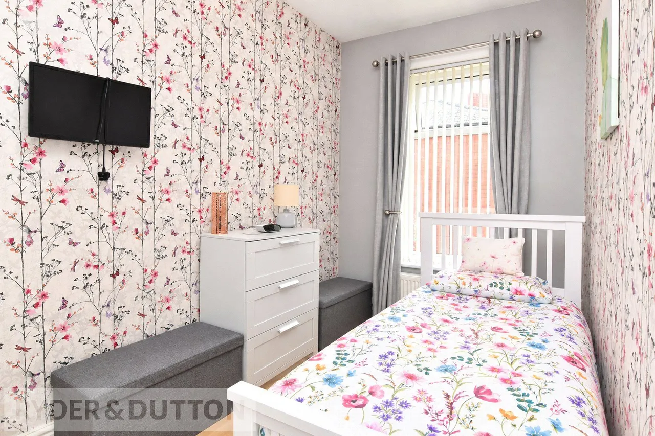 Holborn Street, Brimrod, OL11, photo 11