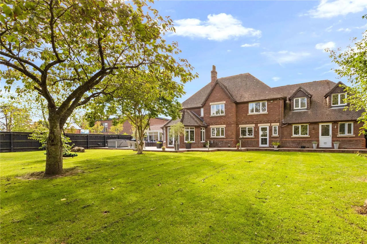 Brackenborough, Louth, photo 33